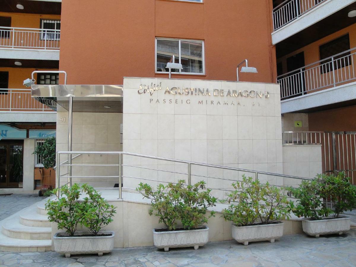 Apartment Augustina De Aragon Salou Exteriör bild